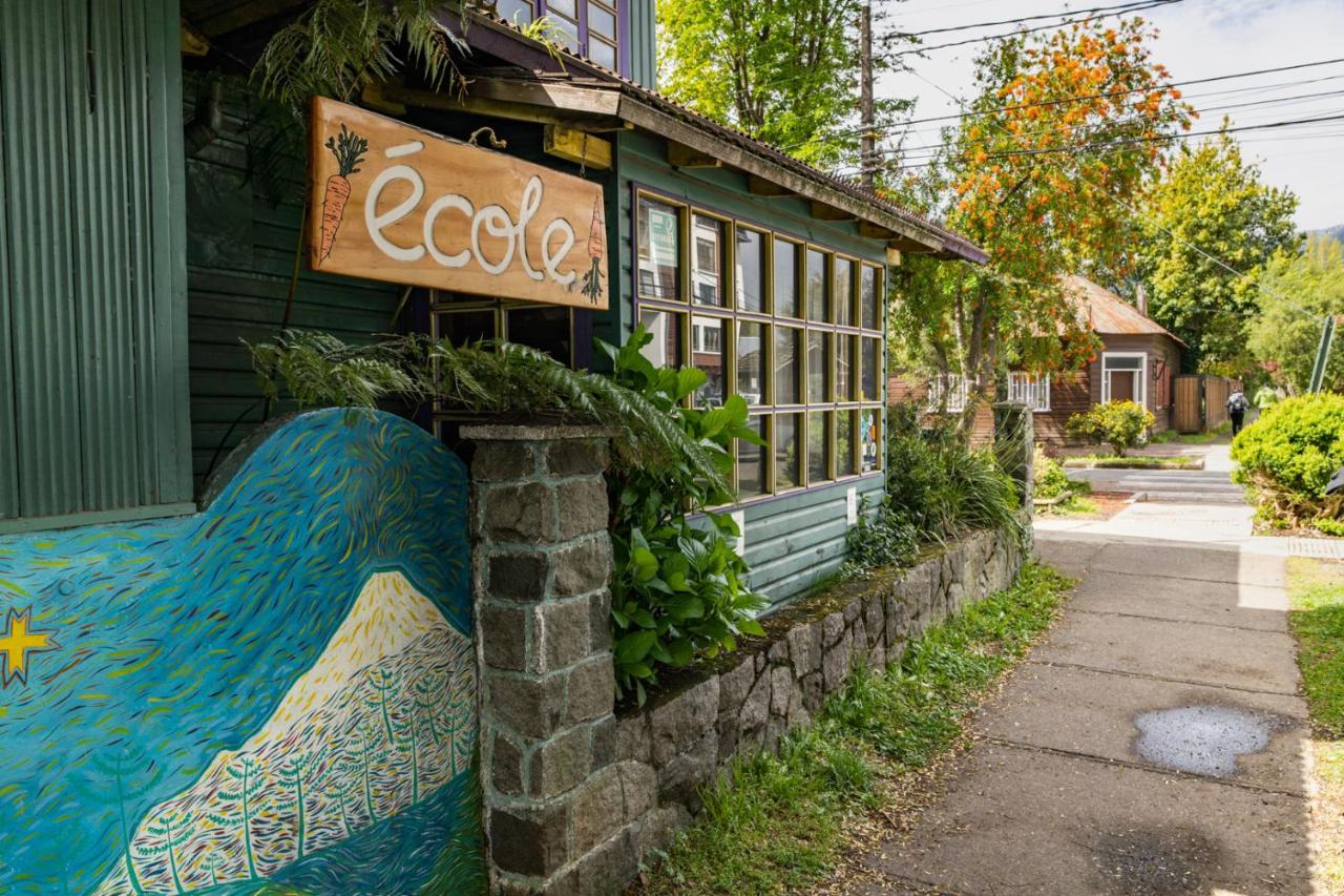 Espacio Ecole Пукон Екстер'єр фото